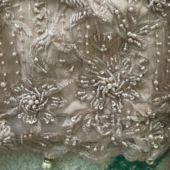 Sharara suit - Picture 12 of 16